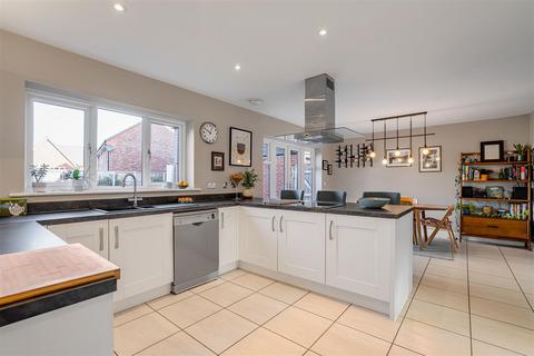 5 bedroom detached house for sale, Thame, Oxfordshire