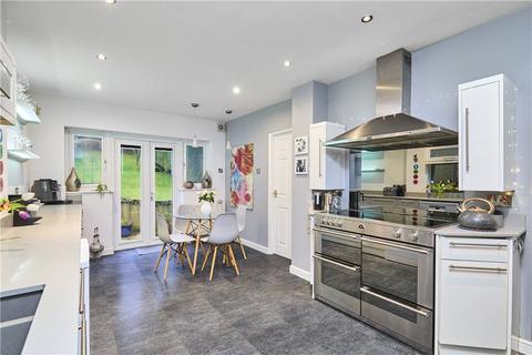 4 bedroom detached house for sale, Rose Bank, Burley in Wharfedale, Ilkley, West Yorkshire, LS29
