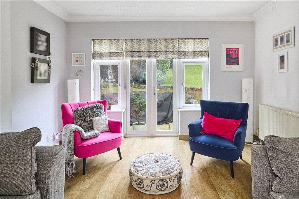 Family Room / Snug