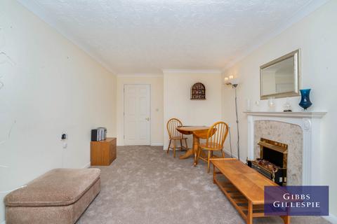 1 bedroom flat to rent, Wood Lane, Ruislip, HA4
