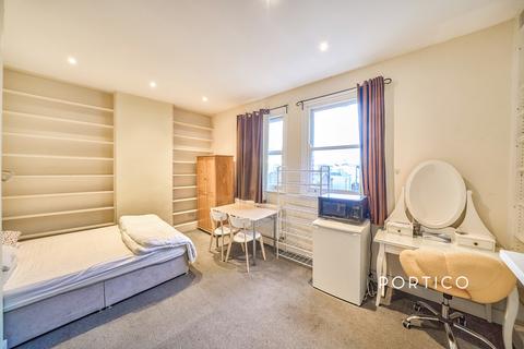 undefined, Lillie Road, London, SW6