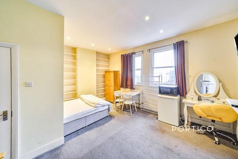 undefined, Lillie Road, London, SW6