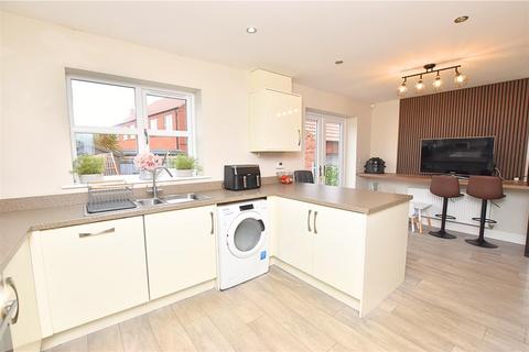 3 bedroom semi-detached house for sale, Apple Tree Lane, Laceby, Grimsby DN37