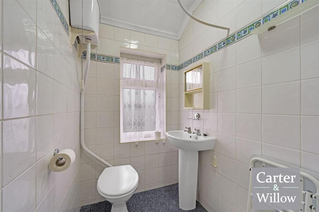First floor shower