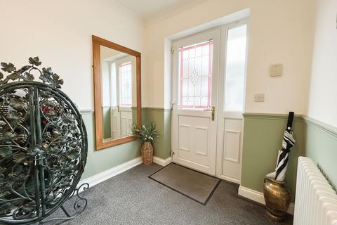 3 bedroom semi-detached house for sale, Ridgmont Drive, Manchester M28