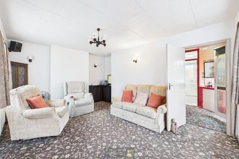 3 bedroom semi-detached house for sale, Compton Walk, Basildon, Essex, SS15
