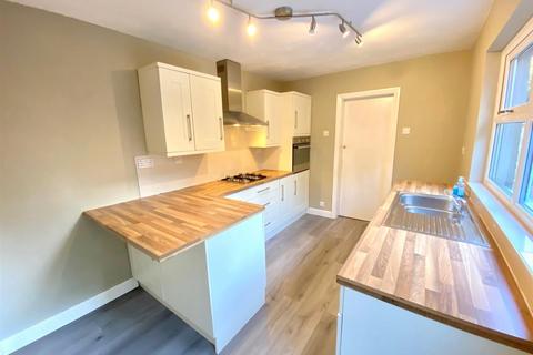 3 bedroom detached house for sale, Lane Head Road, Shepley, Huddersfield