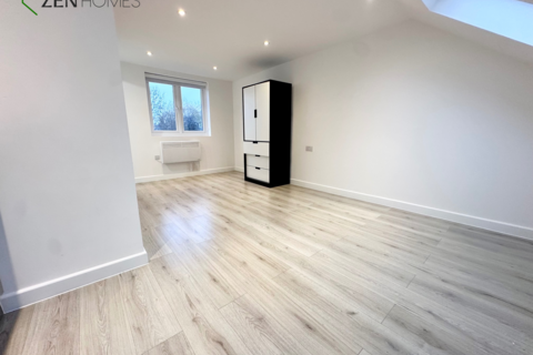 undefined, London E17