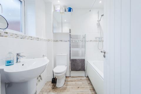 4 bedroom semi-detached house for sale, Barrowby Gate, Stratton, Swindon, SN3 4UH