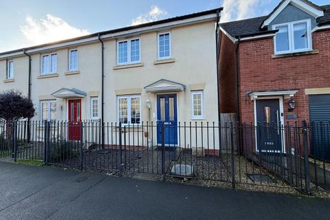 Clapham Close, Moredon