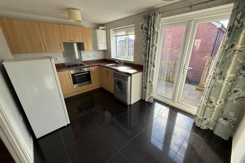 3 bedroom end of terrace house for sale, Clapham Close, Moredon