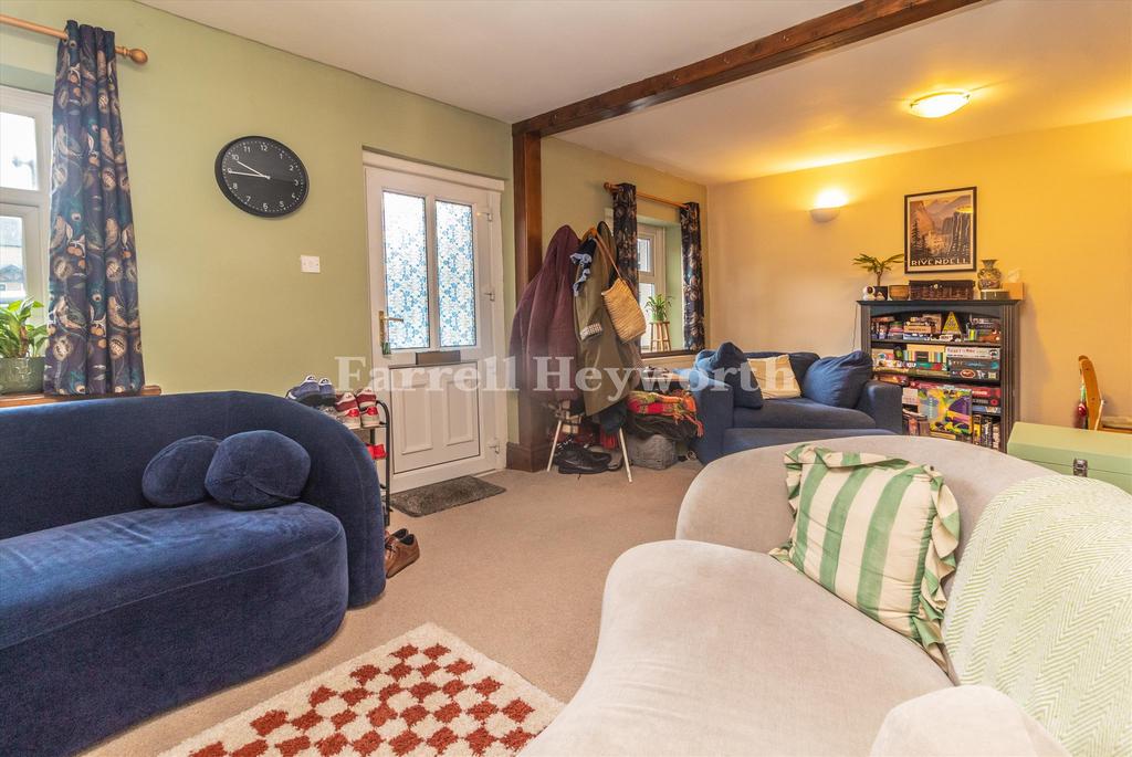 Lounge Diner image 2