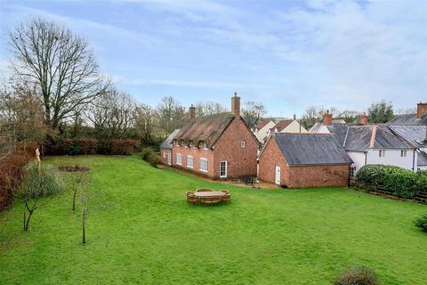 4 bedroom detached house for sale, Coleman Close, Tiverton