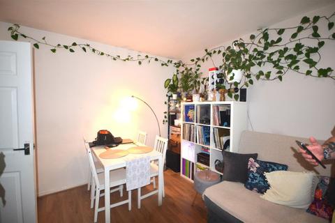 2 bedroom flat for sale, Harrowdene Road, Wembley, Middlesex, HA0 2JB