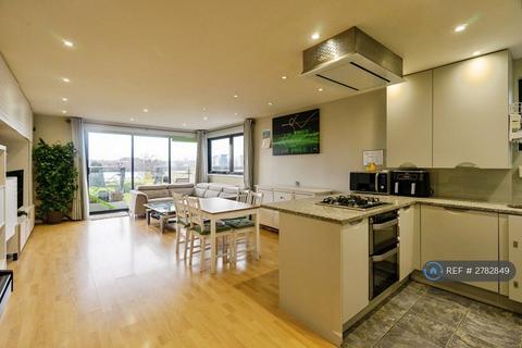 3 bedroom flat to rent, Ocean Wharf, London, E14