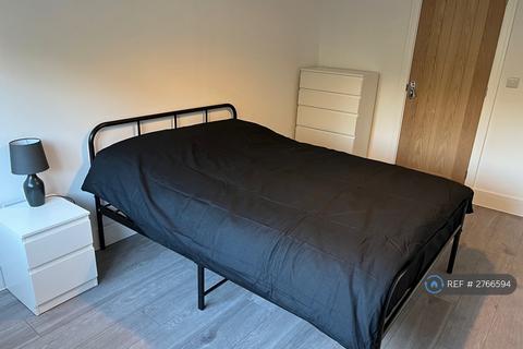 undefined, Burn Side, Hoddesdon, EN11