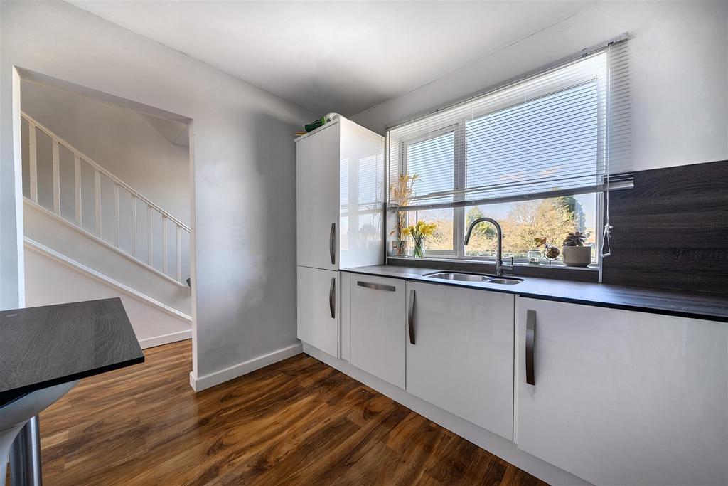Kitchen / Breakfast Room
