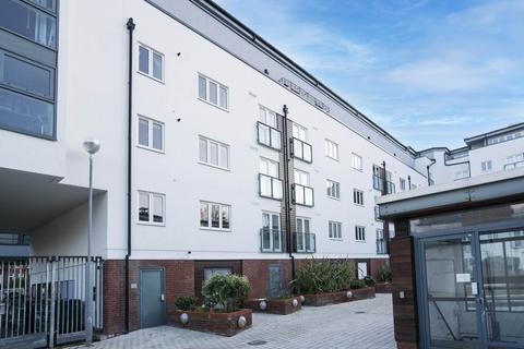 1 bedroom apartment for sale, Stane Grove, SW9 9AL