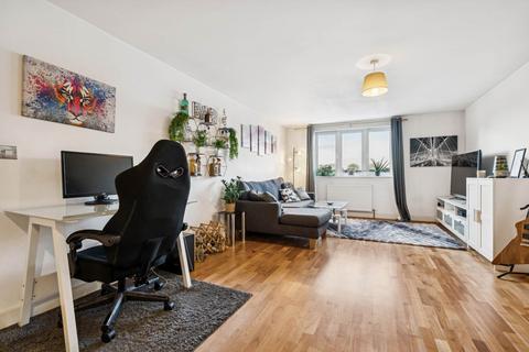 1 bedroom apartment for sale, Stane Grove, SW9 9AL