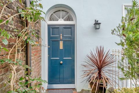 undefined, St. James Terrace, Winchester, Hampshire, SO22