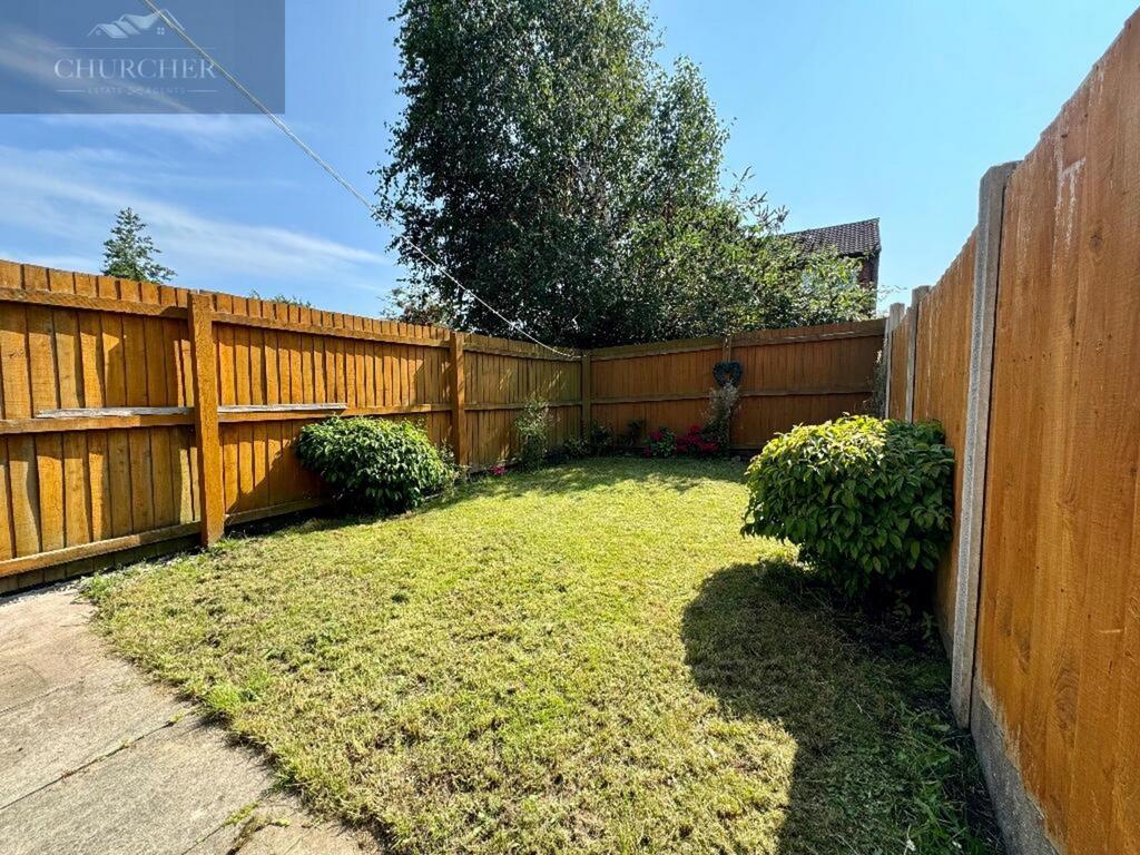 238523 24 hawthorn img 11 0000