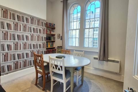 2 bedroom apartment to rent, Arcade Street, Ipswich