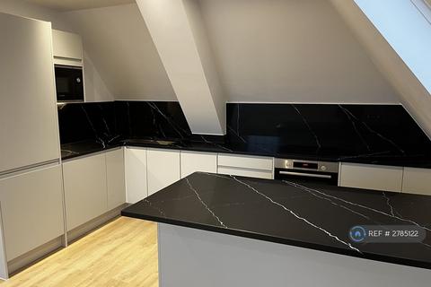 2 bedroom flat to rent, Ashbourne House, London, NW11