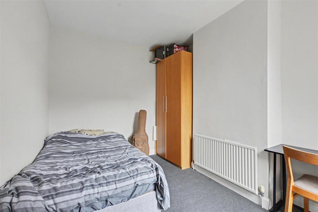 Bedroom 2 1.jpeg