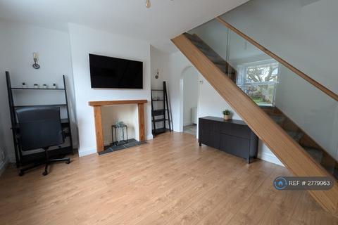 2 bedroom terraced house to rent, Armit Road, Oldham, OL3