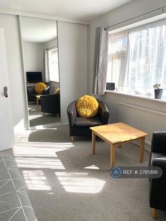 1 bedroom in a flat share to rent, Sundew Grove, Ramsgate, CT11