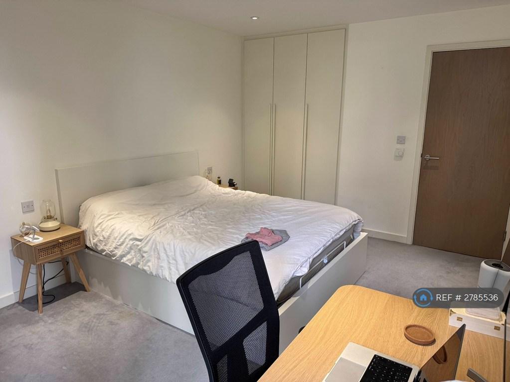 Bedroom - Fits King Bed With Integrated Storage