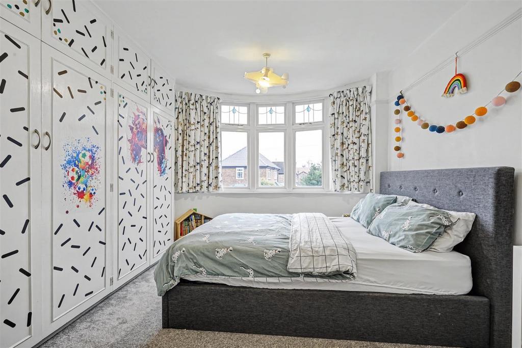 Bedroom 2 2.jpeg