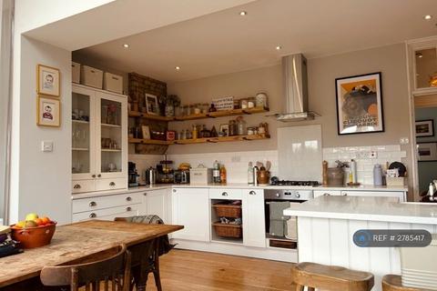 3 bedroom end of terrace house to rent, Parkstead Road, Putney, SW15