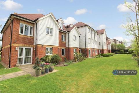 undefined, Penlee Close, Edenbridge, TN8