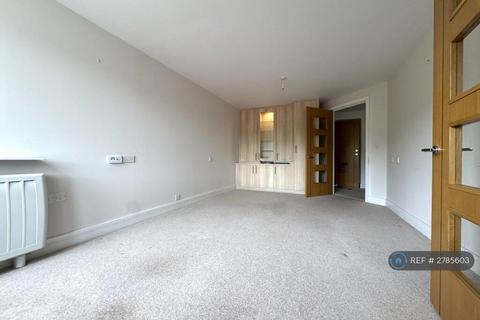 undefined, Penlee Close, Edenbridge, TN8
