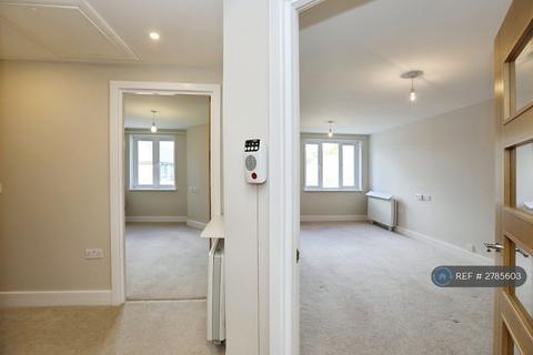 undefined, Penlee Close, Edenbridge, TN8
