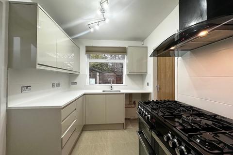 undefined, Latchmere Drive, Leeds, LS16
