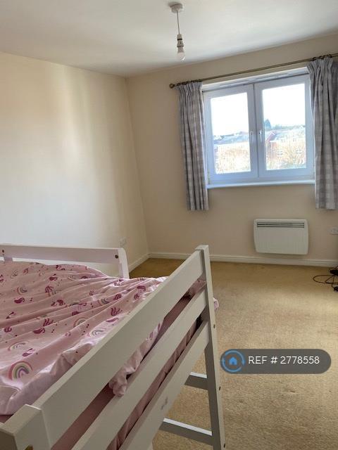 Bedroom2