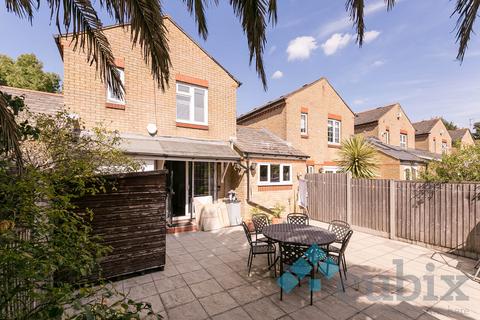 undefined, Milton Close, London SE1