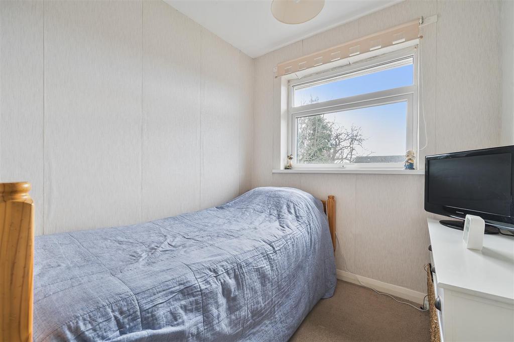 Woodburn Bed 4.jpg