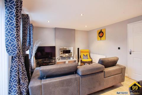 3 bedroom semi-detached house for sale, Fielder Mews, Sheffield, S5