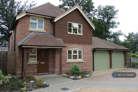 undefined, Treetops Drive, Cowplain, PO8