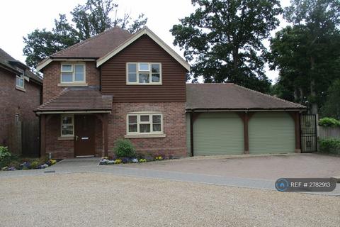 undefined, Treetops Drive, Cowplain, PO8
