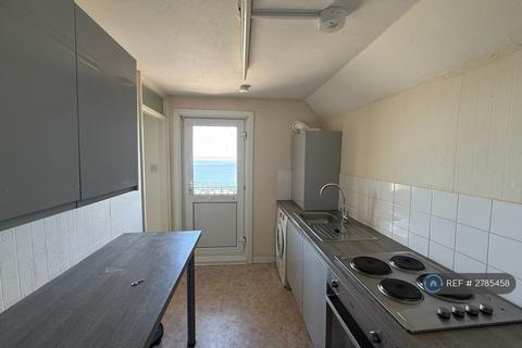 1 bedroom flat to rent, Sea Road, Westgate-On-Sea, CT8