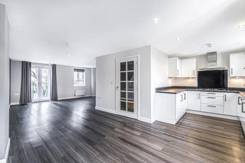 4 bedroom terraced house for sale, Newbury,  Berkshire,  RG14