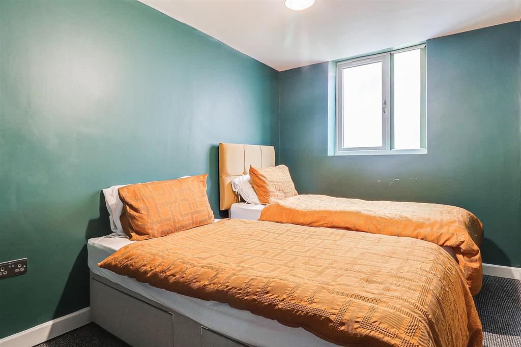 Bedrooom