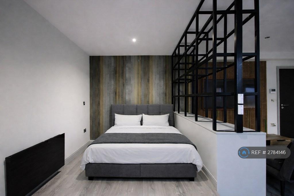 Double Bed