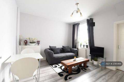 undefined, London, London, E15