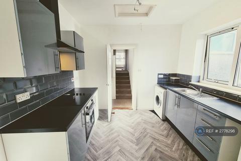 2 bedroom flat to rent, Prospect Street, Plymouth, PL4