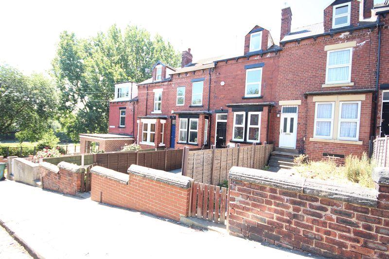 7-St-Annes-Avenue-2018-(2)